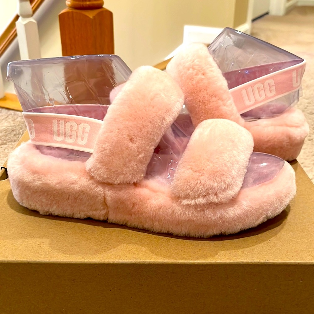 Ugg pink slippers